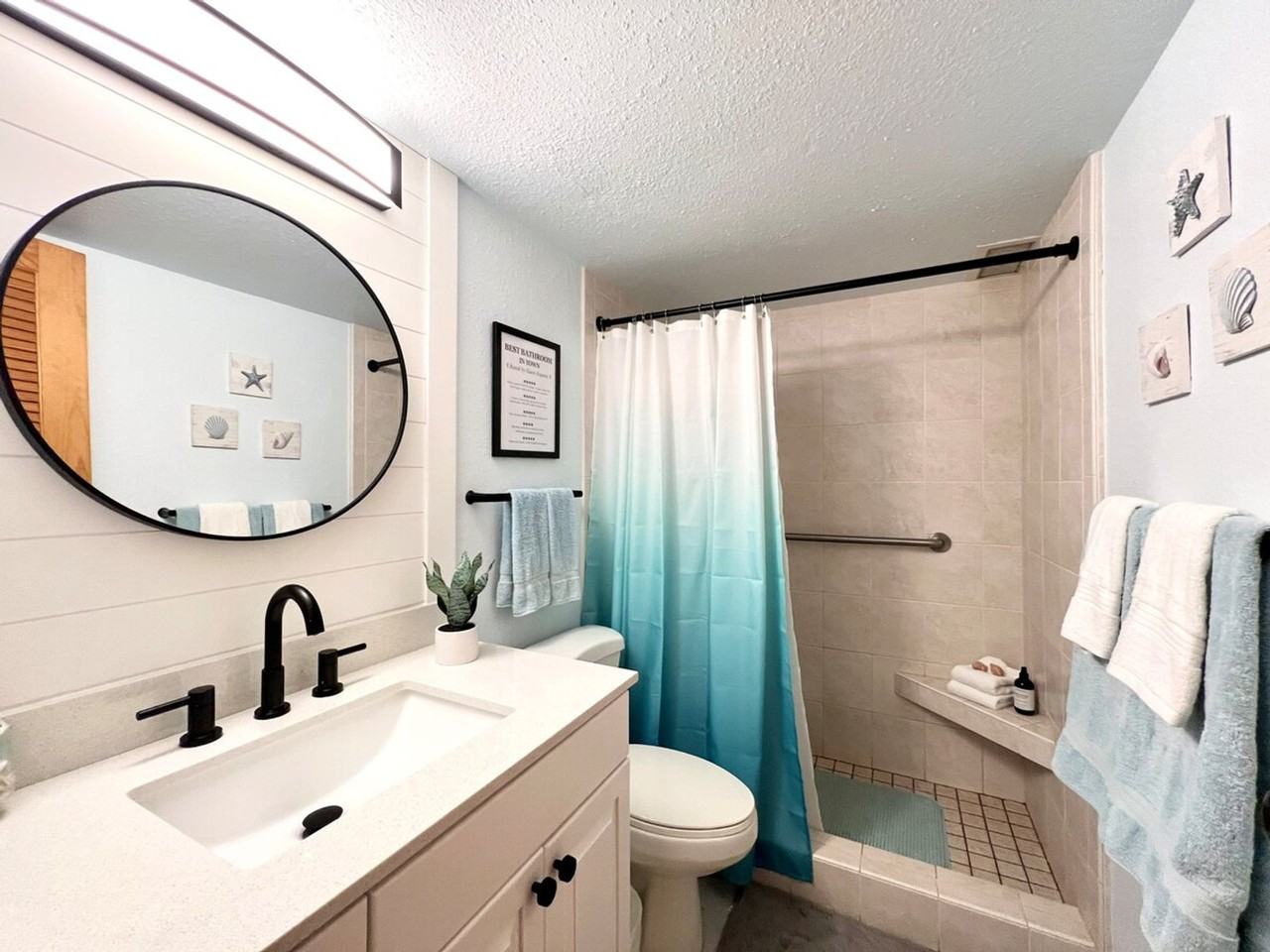 190 Hauoli St #1036014P - Photo 4 of 32