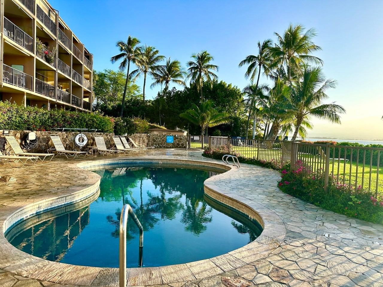 190 Hauoli St #1036014P - Photo 7 of 32