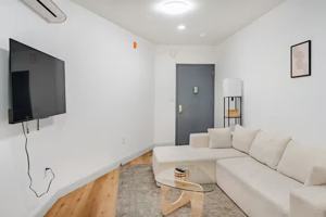 featured image of 1384 Ridge Ave