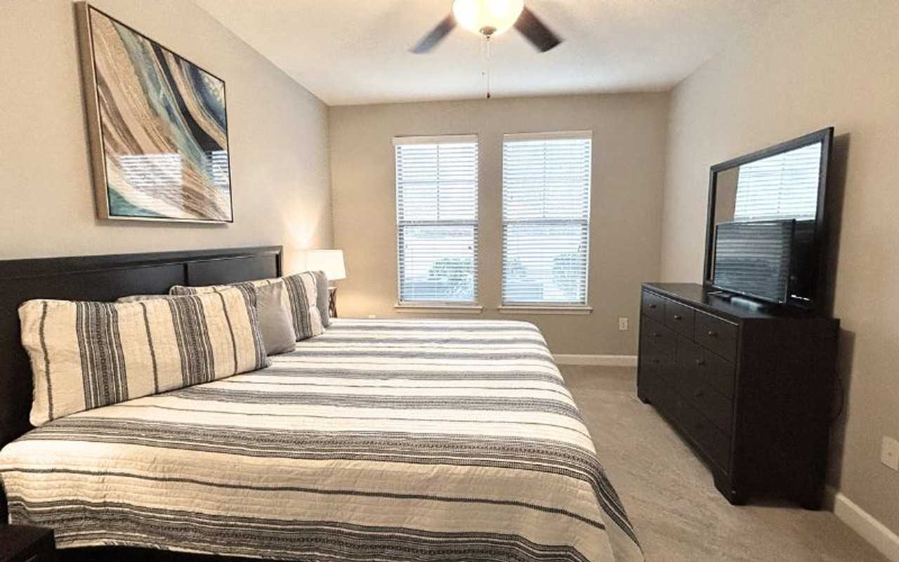 11134 Medlock Bridge Rd #1320716P - Photo 7 of 16