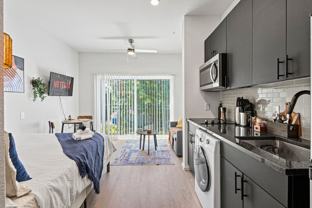 596 W 9th St - Photo 1 of 1