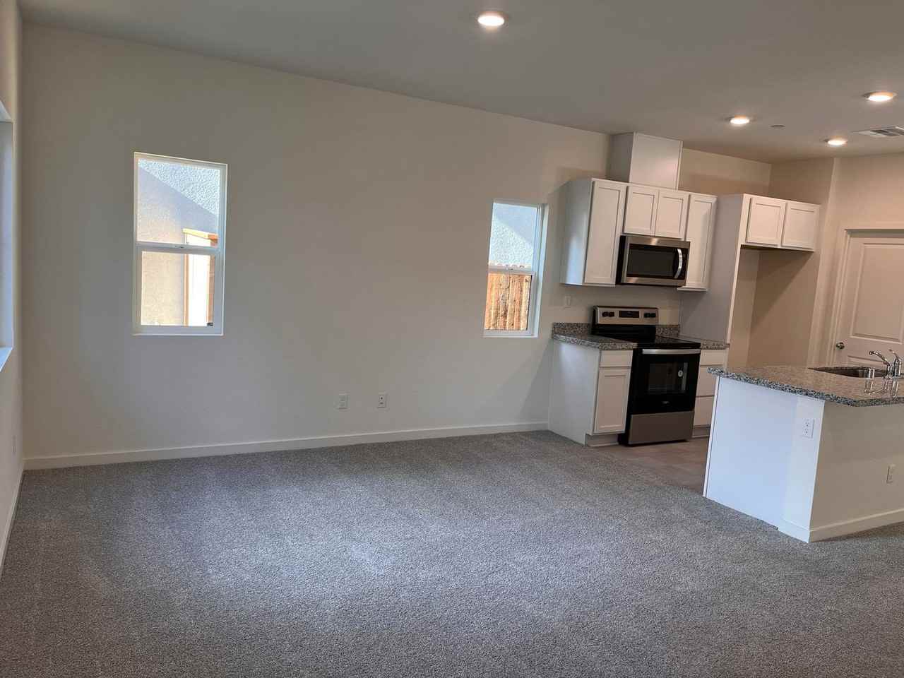 6048 San Rafael Ln - Photo 7 of 15