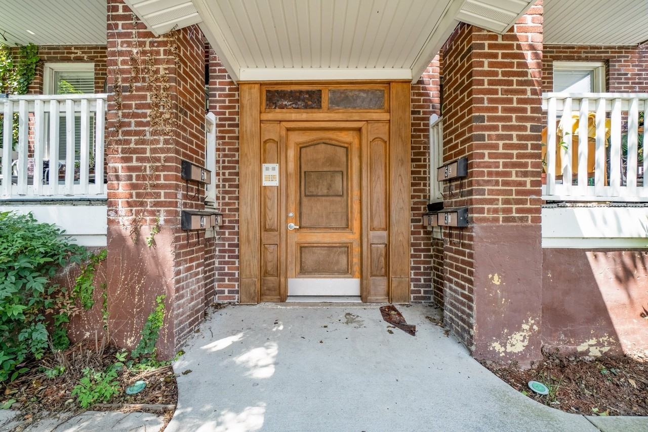 402 W 31st St #5F - Photo 2 of 49