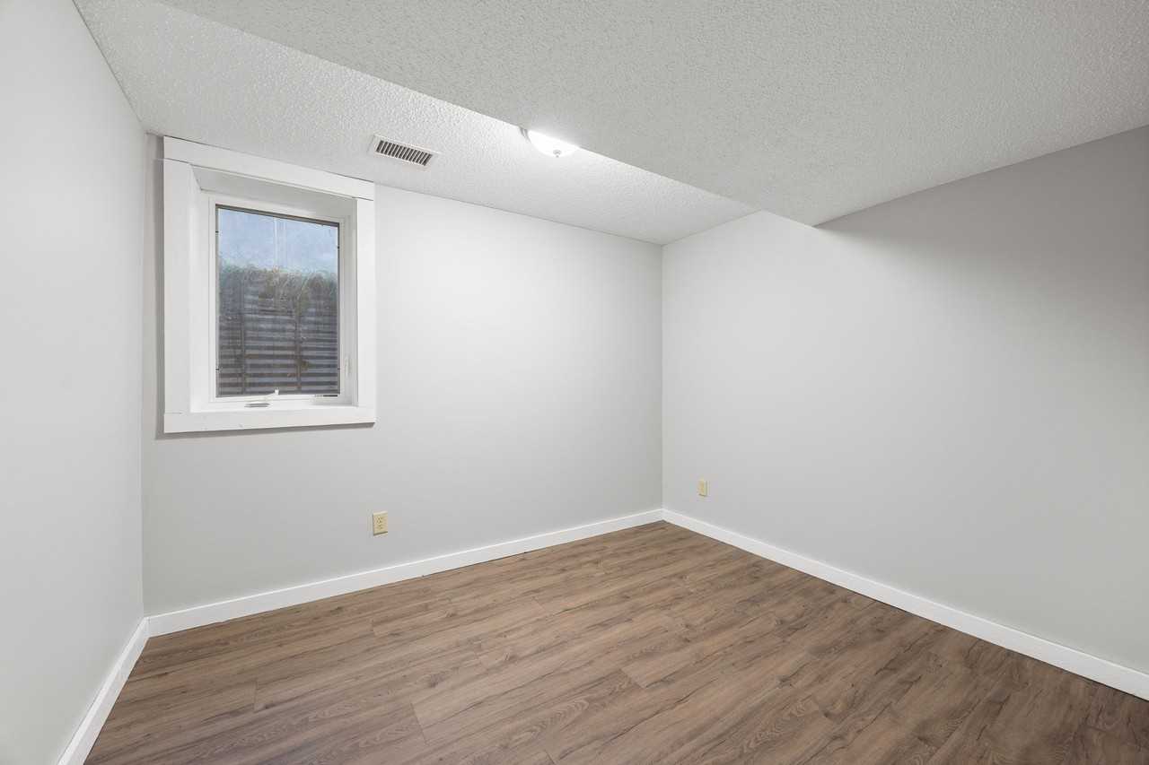 301 East 4th Street - Photo 4 of 16