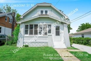 1111 Crescent St Ne - Photo 1 of 1