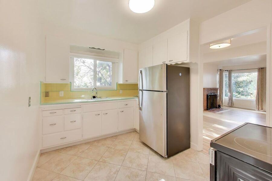 2208 Lakeshore Avenue #312 - Photo 7 of 23