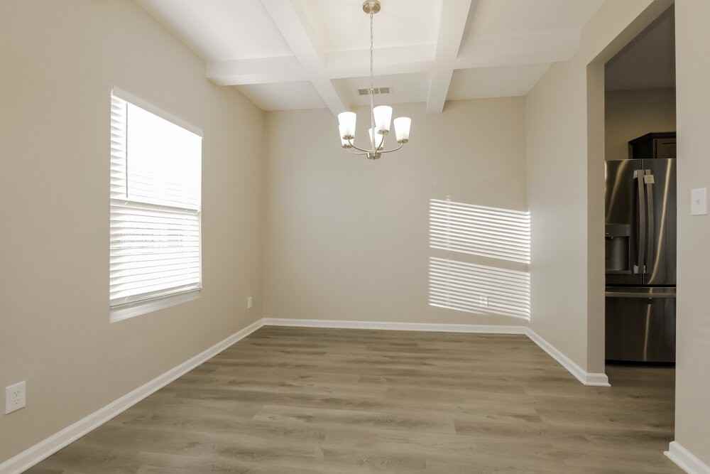 100 Fairview Dr - Photo 7 of 17