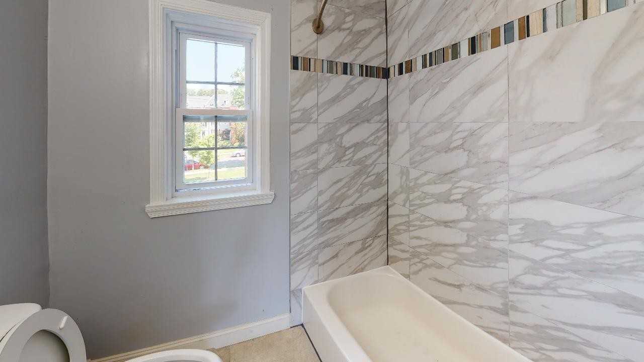 3811 V St Se #201 - Photo 6 of 9