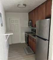 featured image of 1011 Northwest 3rd Avenue #1