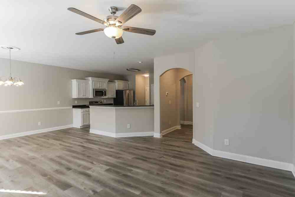 1990 Lily Valley Dr - Photo 4 of 17