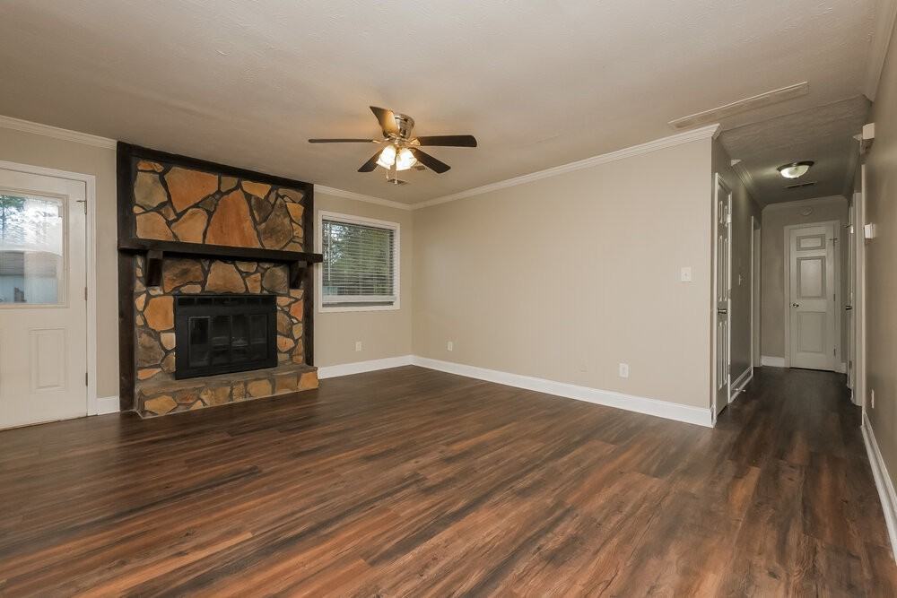 9346 Woodknoll Way - Photo 3 of 16