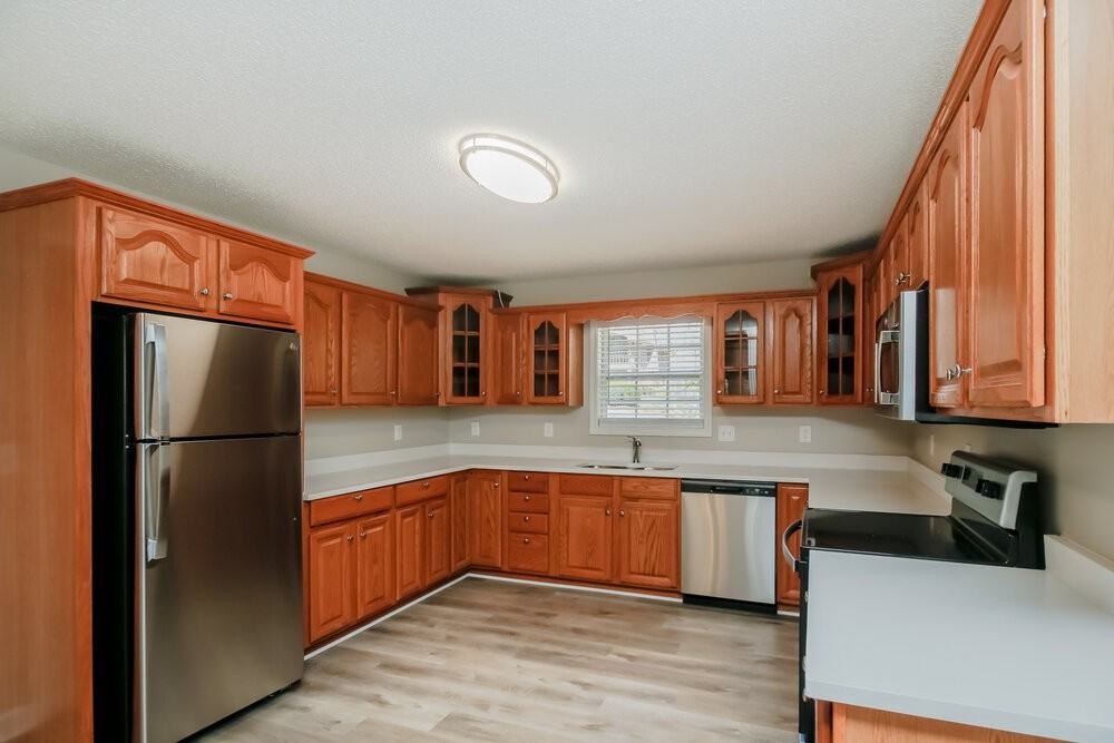 340 Hermitage Ct Sw - Photo 7 of 18