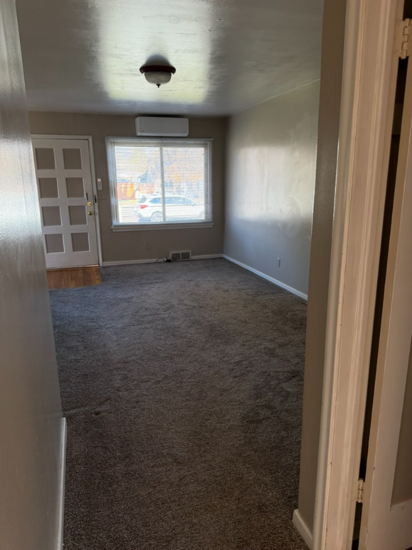 289 W 19th St - Photo 7 of 20