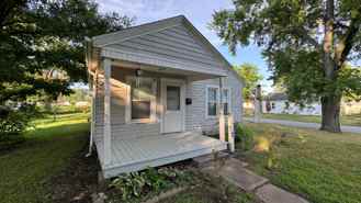 404 W 5th St - Photo 1 of 1