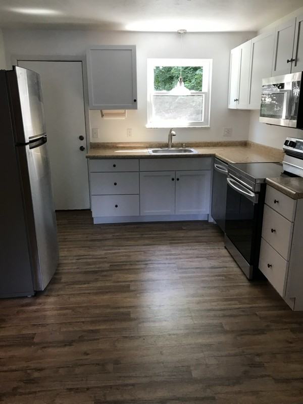 2521 Stoney Ridge Rd #4 - Photo 2 of 3
