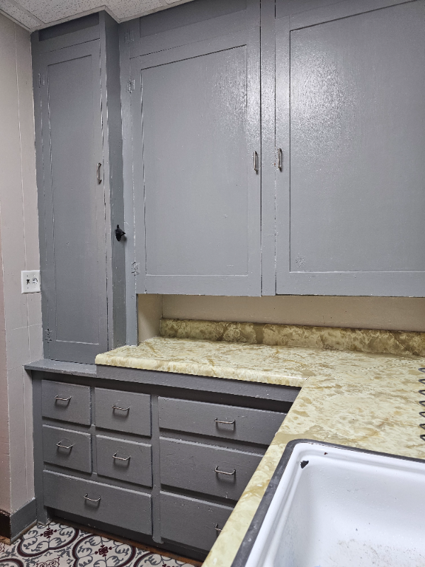 810 W Ash St #810 - Photo 3 of 9