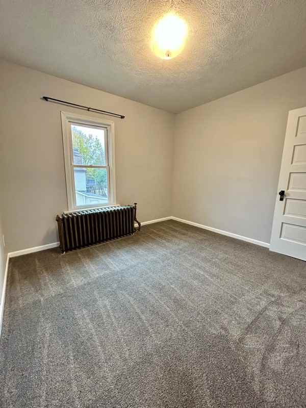 112 Rock St #2 - Photo 6 of 16