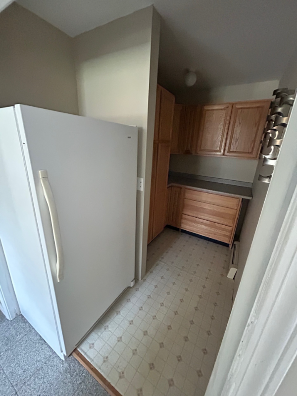 269 South Rd - Photo 4 of 14