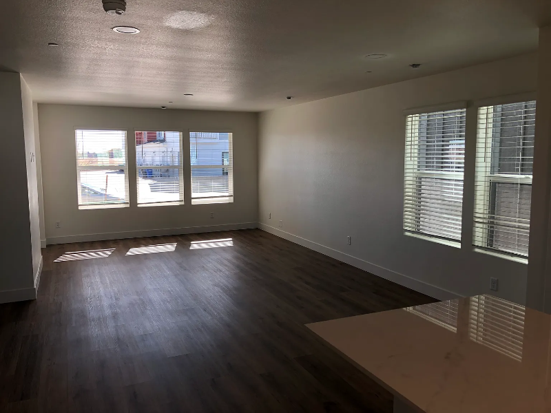 3260 Crusader St - Photo 2 of 16