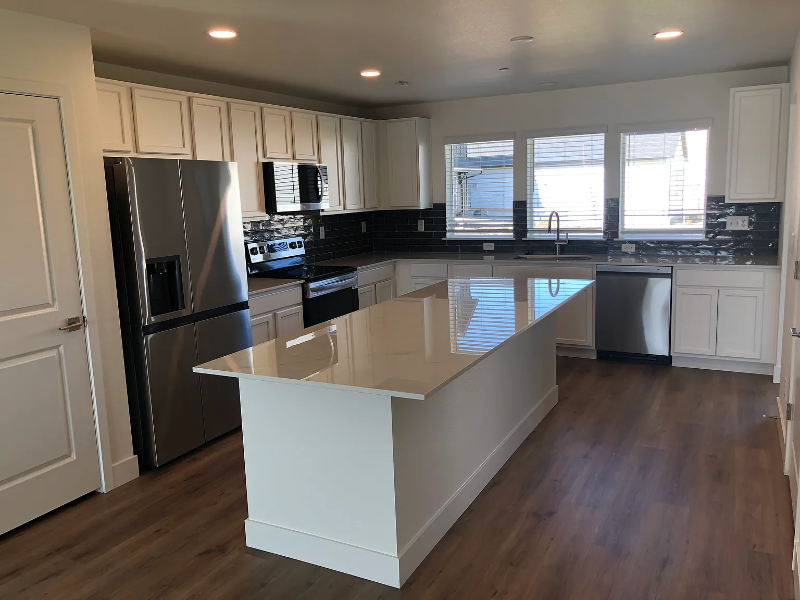 3260 Crusader St - Photo 3 of 16