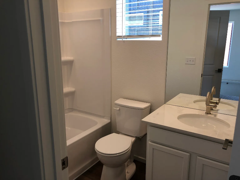 3260 Crusader St - Photo 6 of 16