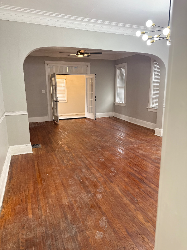 1629 Netherwood Ave - Photo 7 of 20