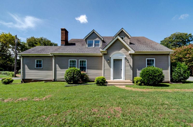 401 Kingwood Dr #A - Photo 2 of 14