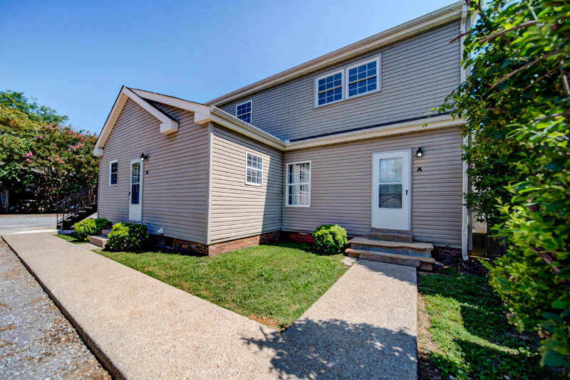 401 Kingwood Dr #A - Photo 3 of 14