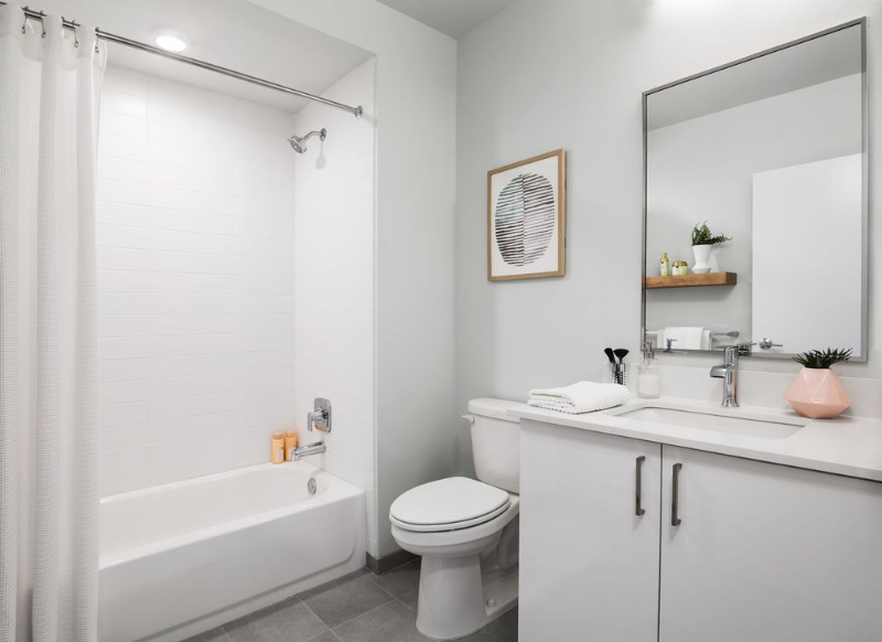 1964 W Diversey Pkwy - Photo 4 of 5