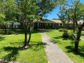 202 Christopher Dr - Photo 1 of 1