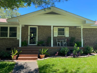 202 Christopher Dr - Photo 2 of 12