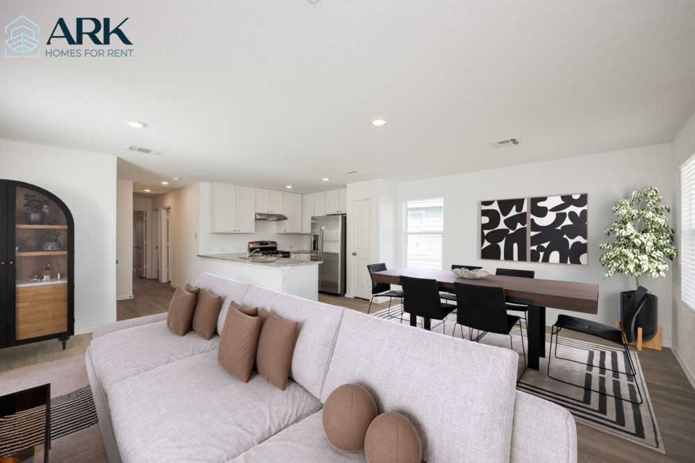 14707 Southton Basin - Photo 5 of 31