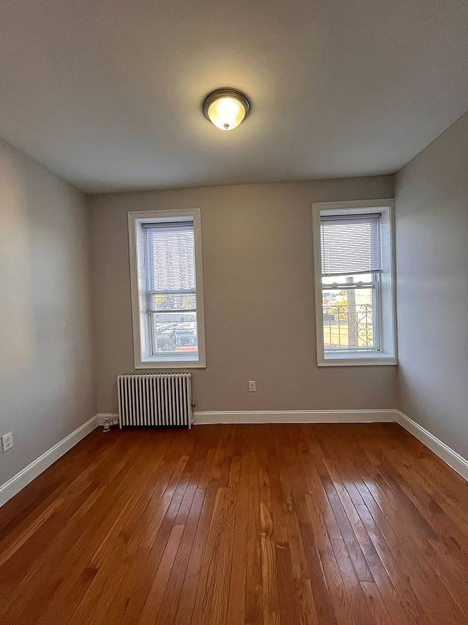 108 60th St - Photo 3 of 7