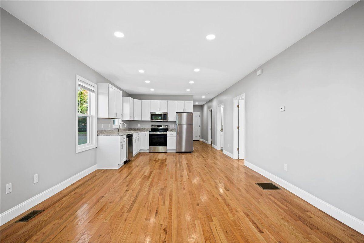 9 Upsala St ##2 - Photo 7 of 29