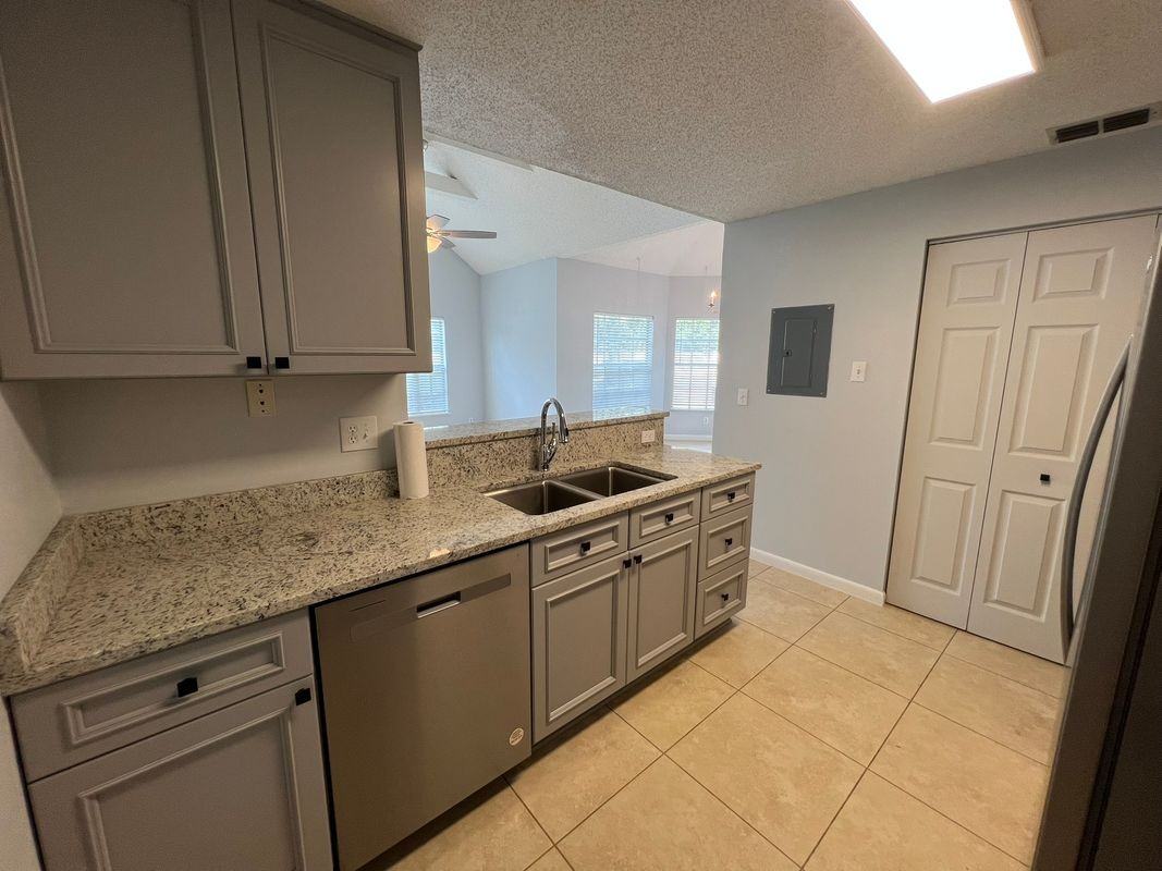 12135 Armenia Gables Circle - Photo 6 of 16