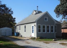 featured image of 522 High School Avenue