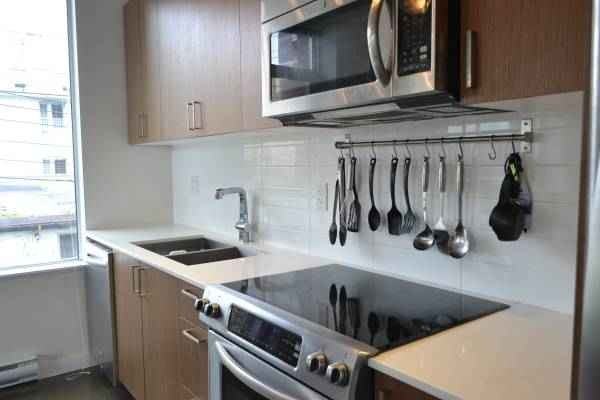 221 Union Street #3 - Photo 3 of 11