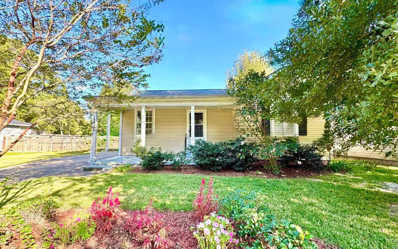 1711 Marshall Dr - Photo 2 of 24