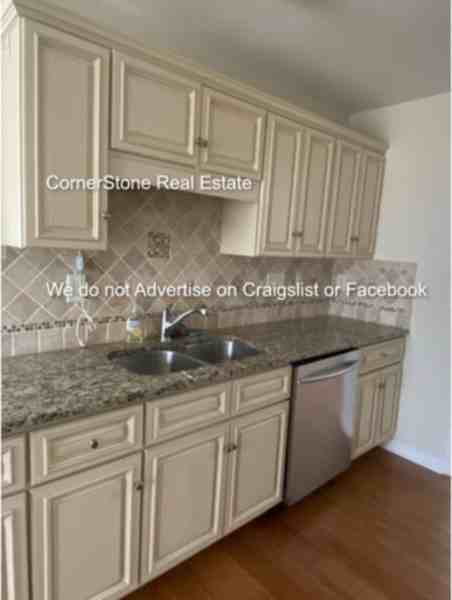 50 Breezewood Dr - Photo 7 of 40