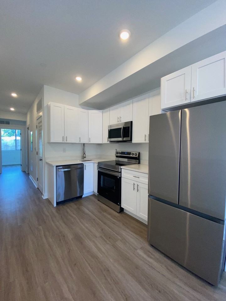 976 North 45th Street #2