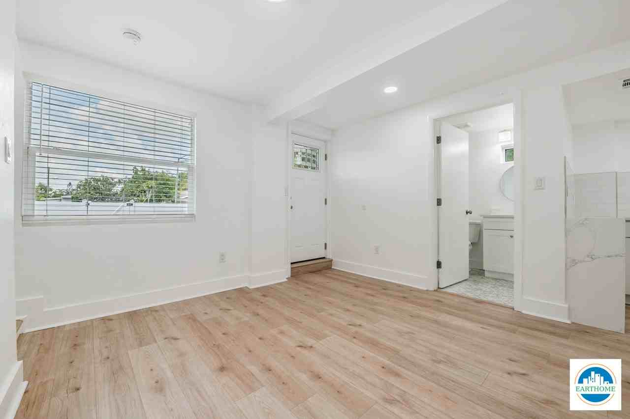 3226 6th Avenue South #NA - Photo 7 of 35