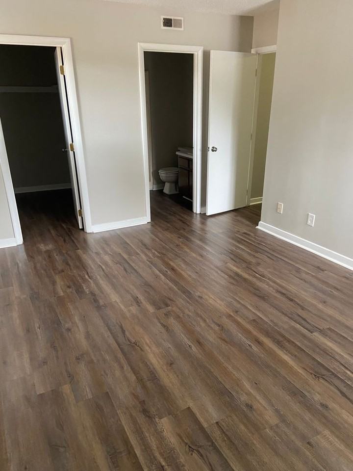 Deerridge Apartments - Photo 4 of 44