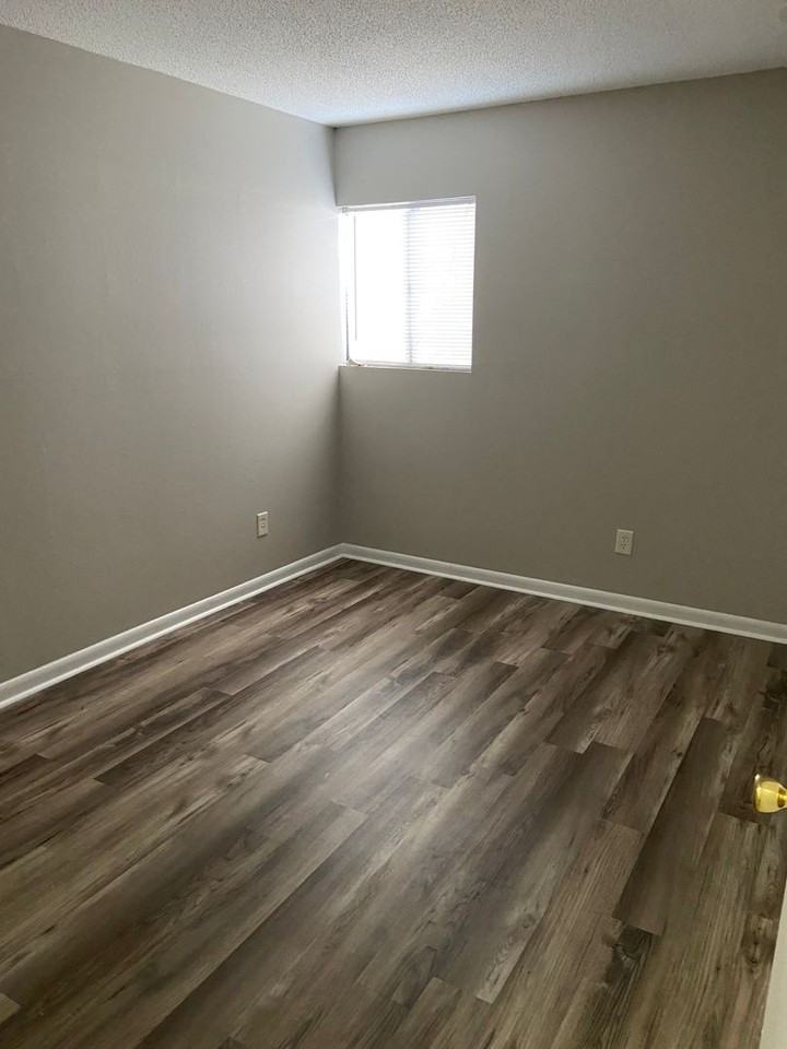 Deerridge Apartments - Photo 5 of 44