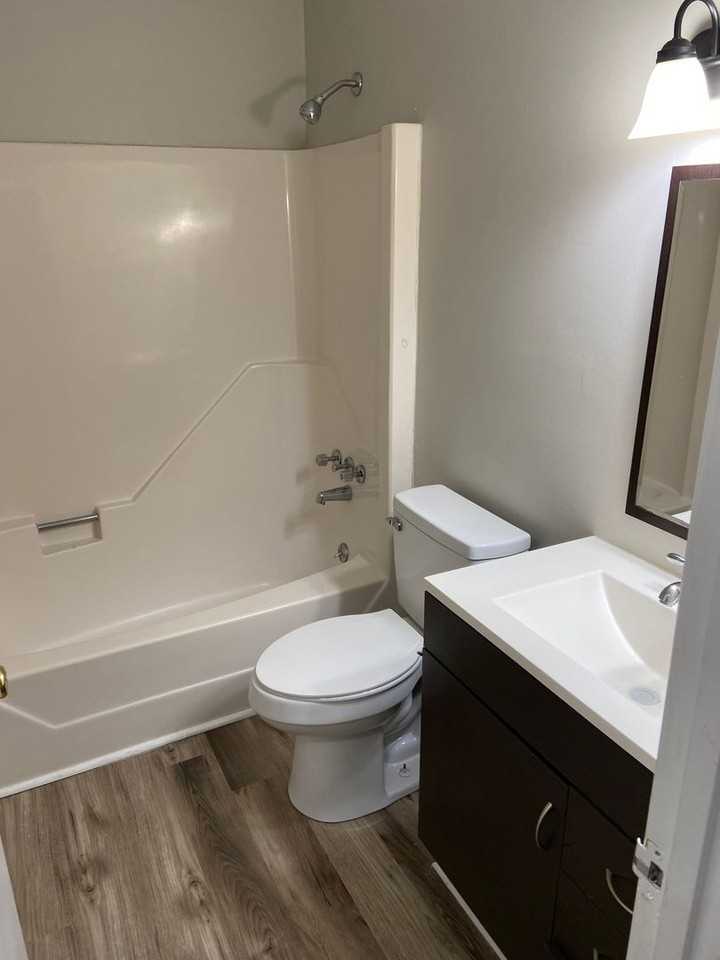 Deerridge Apartments - Photo 7 of 44