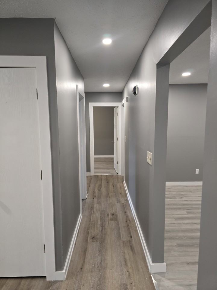 14440 Huff St Ne #1 - Photo 4 of 9