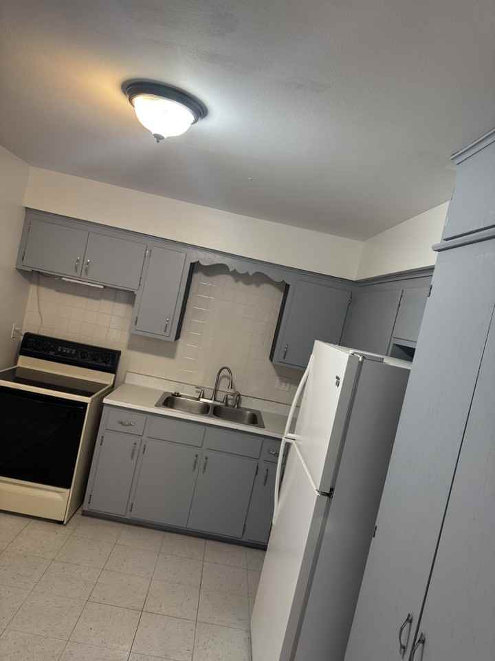 6262 South Robert Avenue #NA - Photo 2 of 12