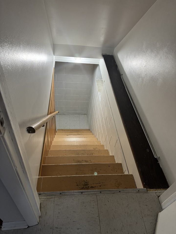 6262 S Robert Ave #NA - Photo 5 of 12