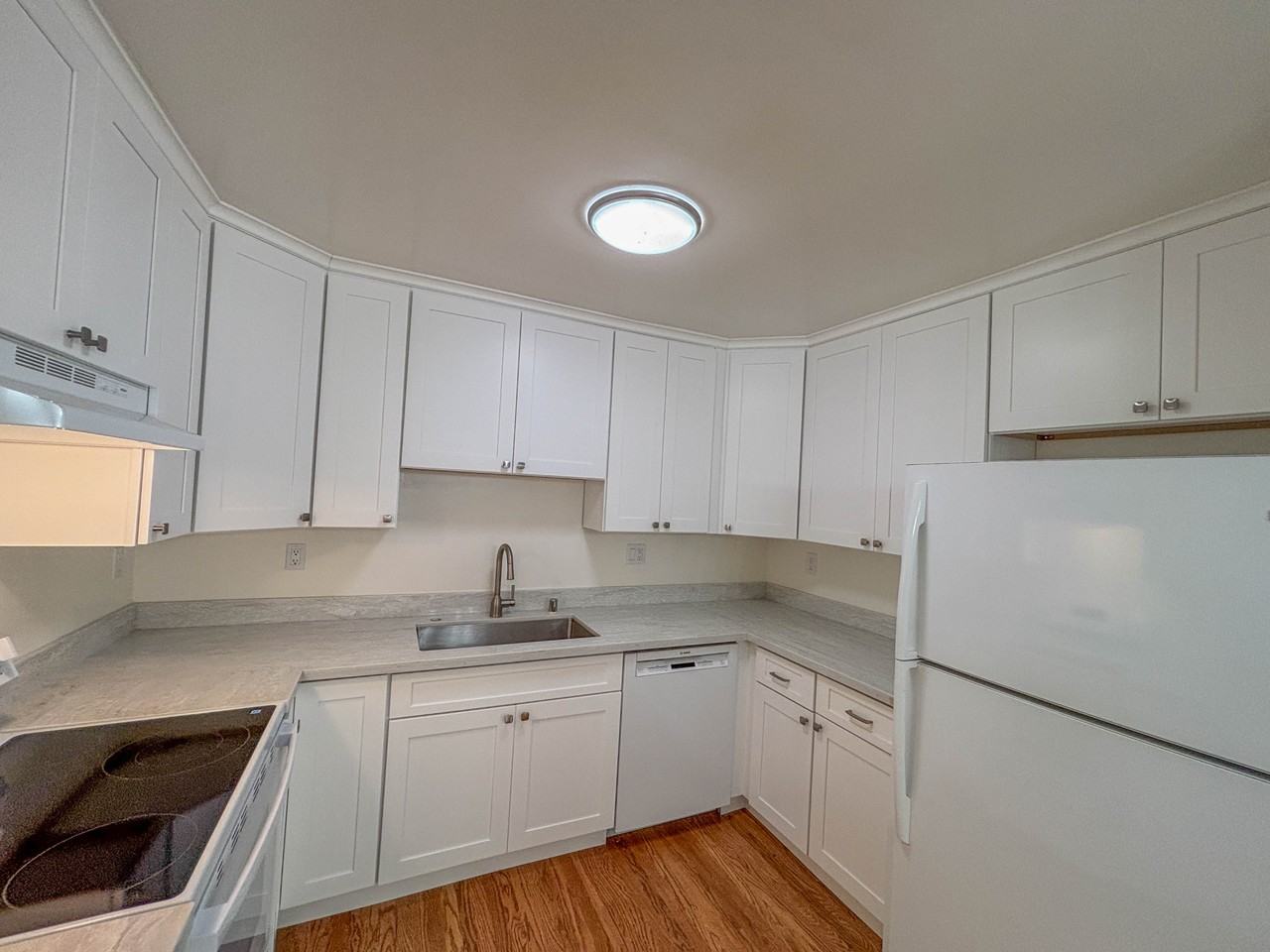 381 Locust Avenue #NA - Photo 3 of 17