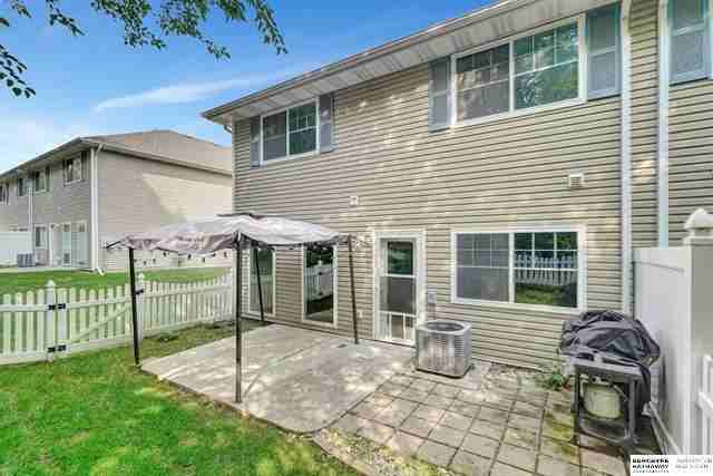 4205 N 18th St #NA - Photo 3 of 37