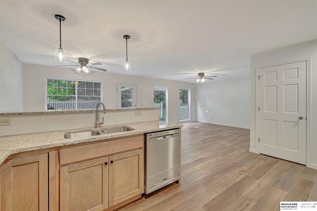 4205 N 18th St #NA - Photo 6 of 37